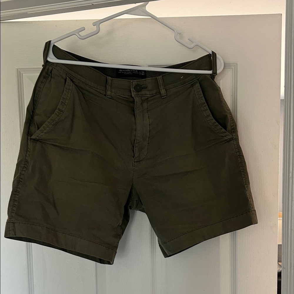 Abercrombie & Fitch Dark Green Flat Front Shorts